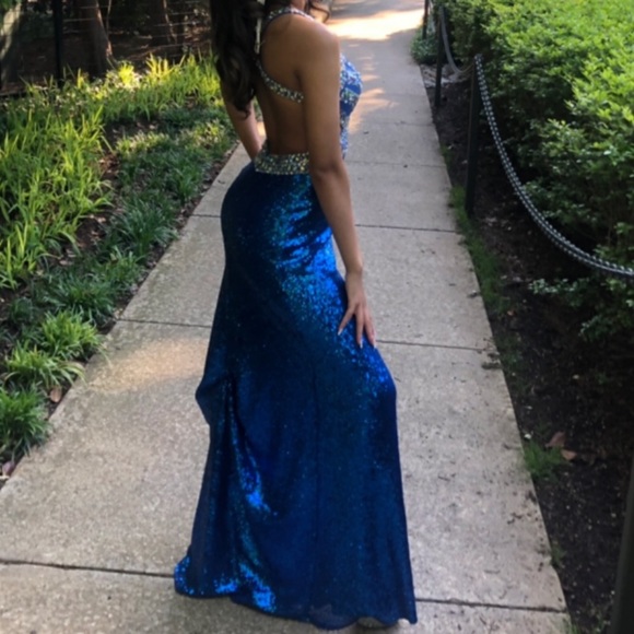 Sean Collection Prom Dress - Picture 2 of 6